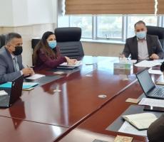 المدير العام لمديرية صحة دهوك يجتمع مع اللجنة العليا لحملة التلقيح ضد فيروس كورونا
